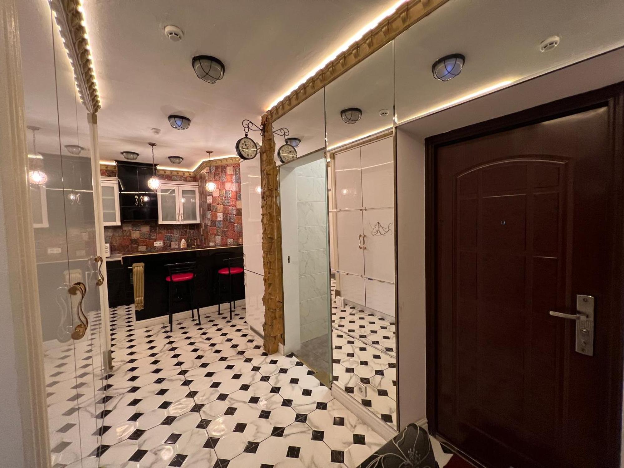 2 Bedrooms Heart Of City Center Chişinău Extérieur photo