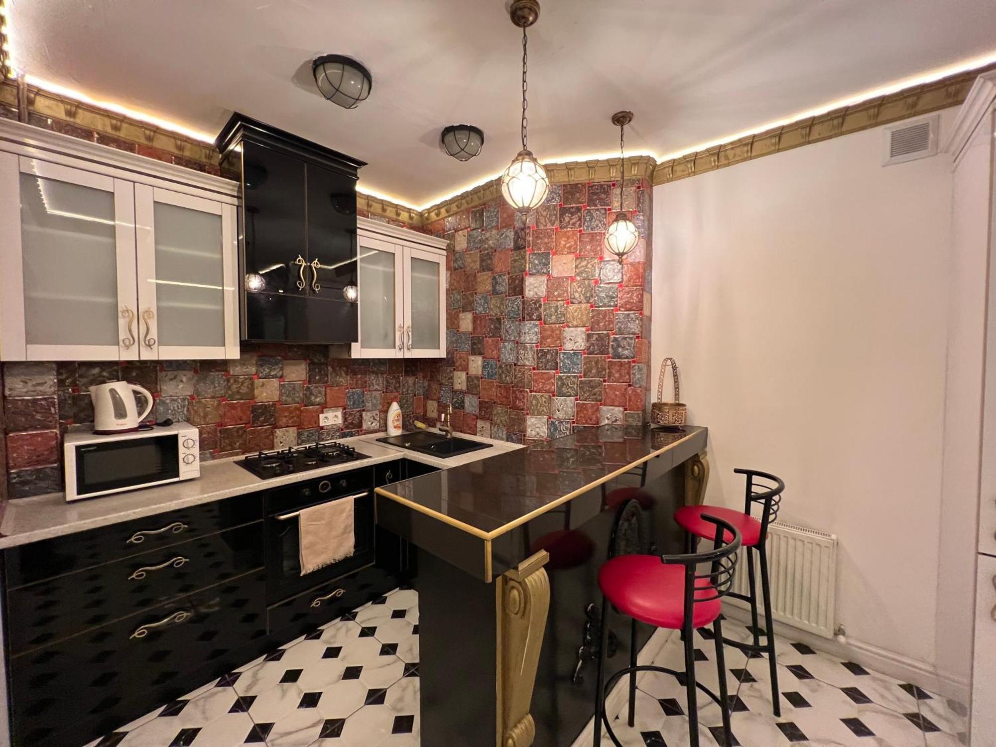 2 Bedrooms Heart Of City Center Chişinău Extérieur photo